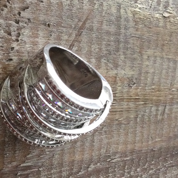 Gorgeous silver statement ring!! - Picture 3 of 4